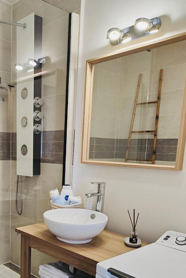 Suite Villanova Near Disneyland Paris Chessy  Exterior foto
